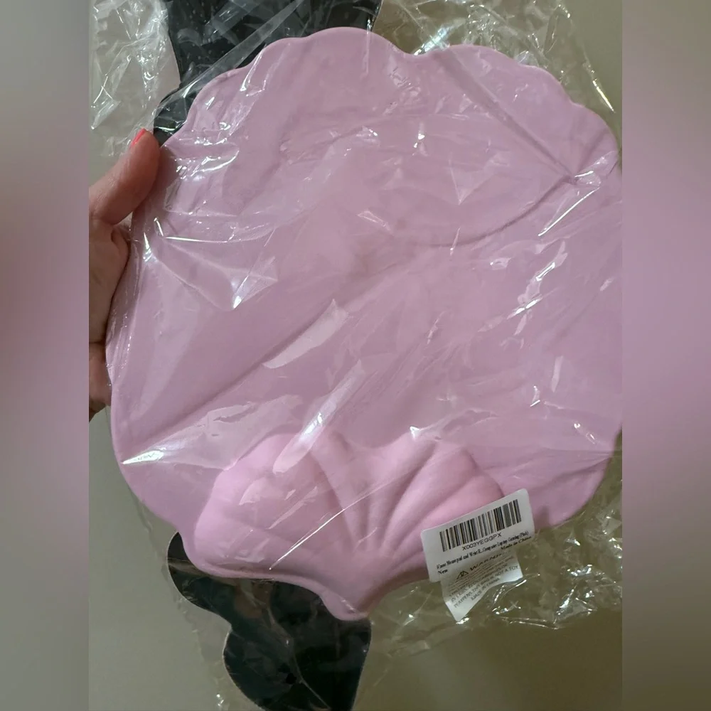 Pink Mouse Pad & Wrist Cushion - Brand new!